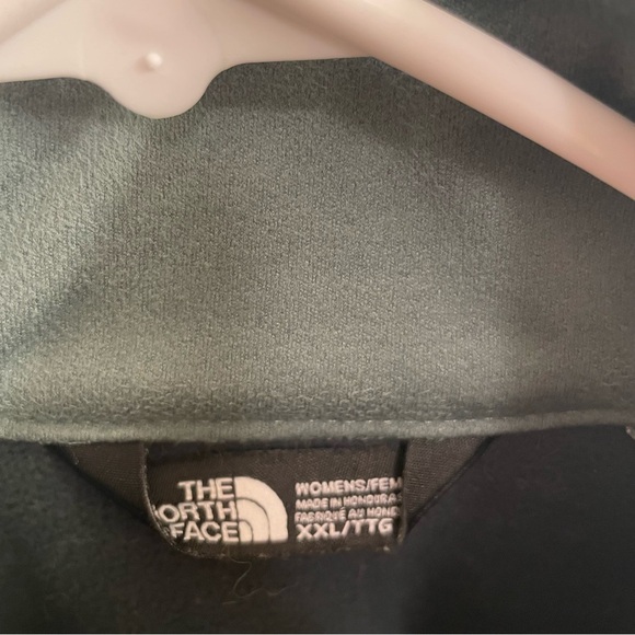 The North Face Women’s Green Softshell Jacket, XXL - Picture 6 of 8